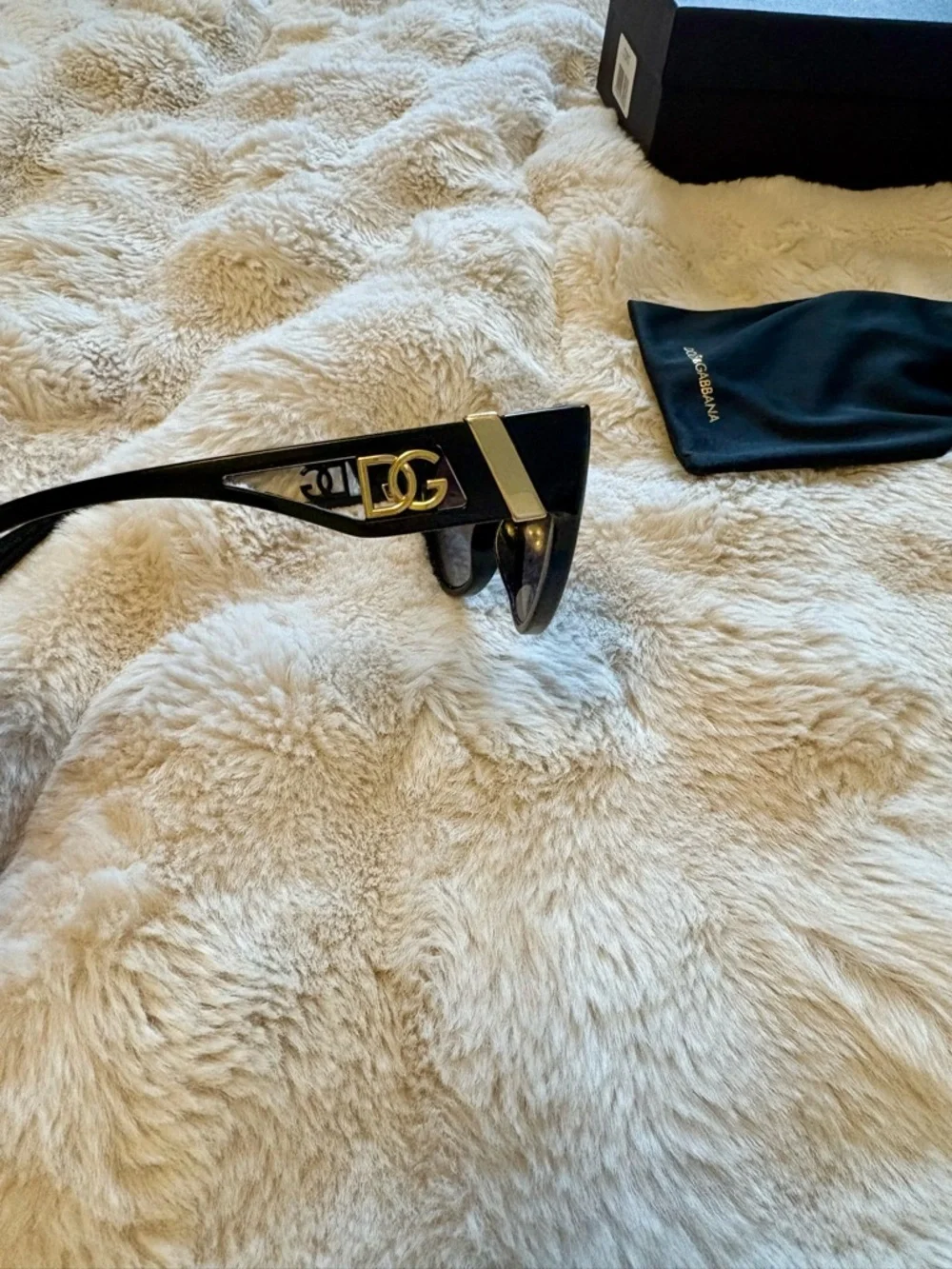 Dolce & Gabbana Black Cat-Eye Sunglasses with Gold Accents - Picture 3 of 4